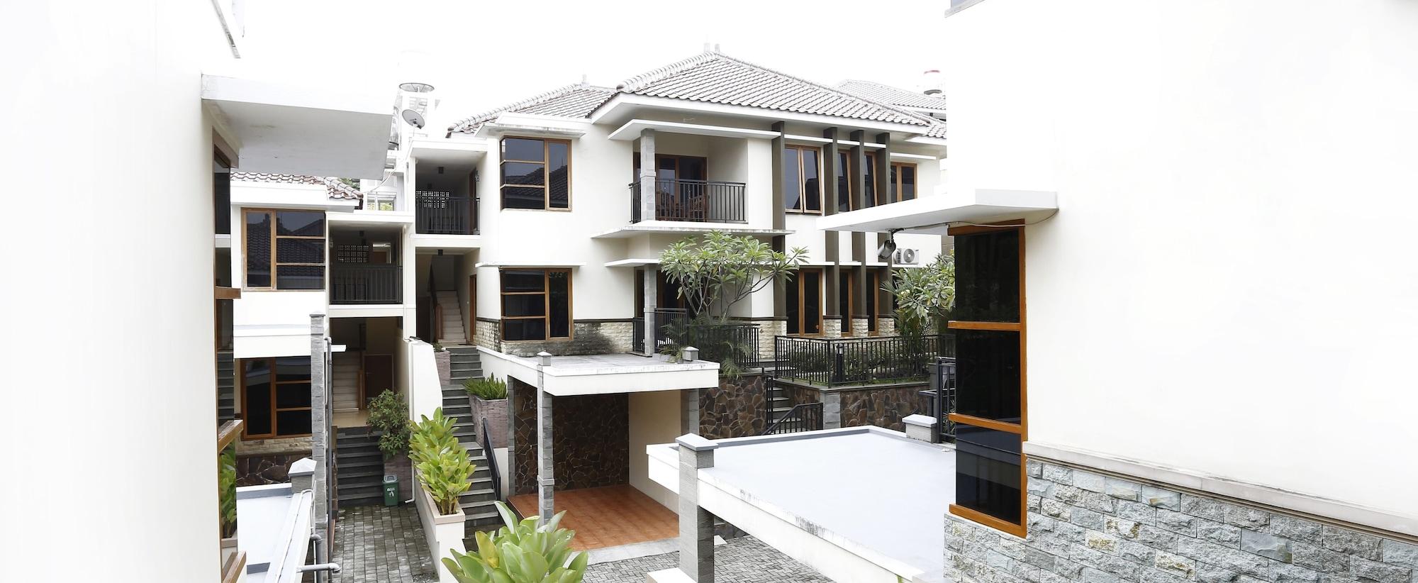 Kuldesak Villas Bandung Buitenkant foto