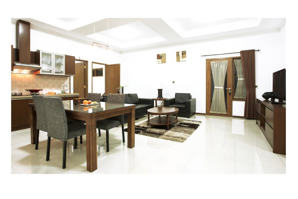 Kuldesak Villas Bandung Buitenkant foto