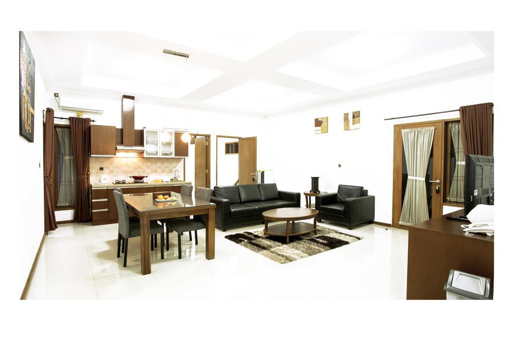 Kuldesak Villas Bandung Buitenkant foto